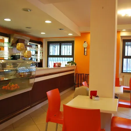 Hotel Smeraldo 2*