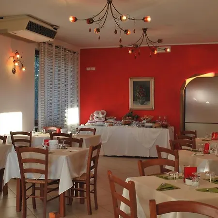 Hotel Smeraldo Castelnuovo Magra