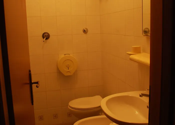 Отель Smeraldo Кастельнуово-ди-Магра