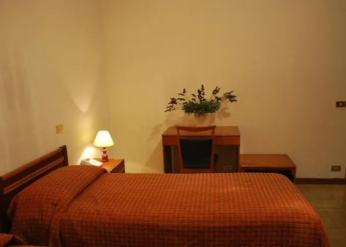 Отель Smeraldo 2*